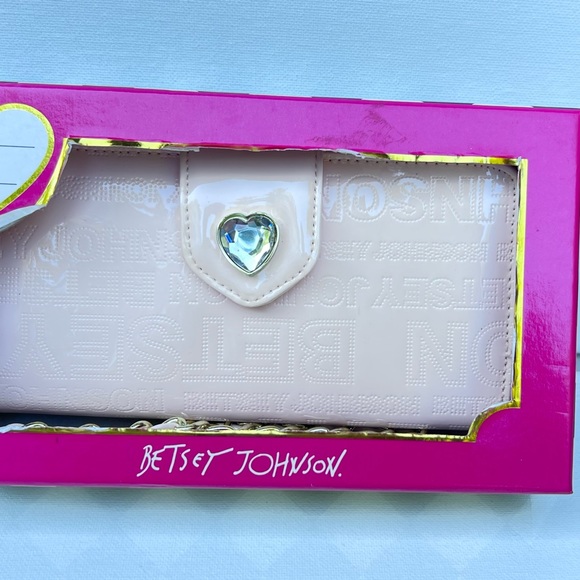 Betsey Johnson Wallet Wristlet Celly Blush Pink - Picture 5 of 11